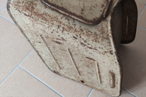 Bauletto conservato Moto Guzzi Galletto