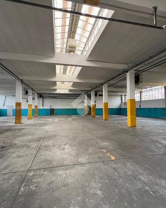 CAPANNONE A BRUGHERIO