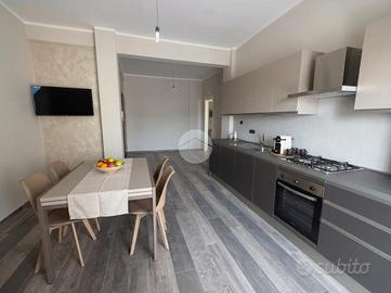 MONOLOCALE A CASERTA