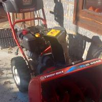 Spazzaneve a scoppio