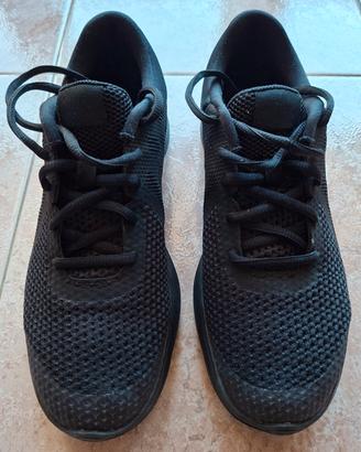 Scarpe Nike Revolution 4