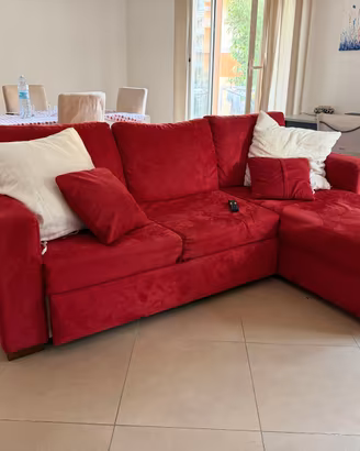 Divano IKEA rosso con seduta estraibile – comodiss