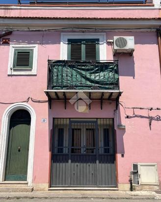 3 LOCALI A PALERMO