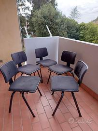 5 SEDIE ROBUSTE  METALLO  NERO  + 1 GRIGIO-ROSSA