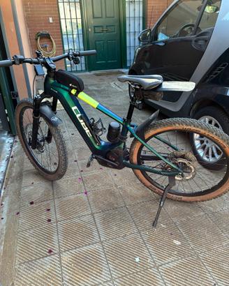 E-MTB CUBE REACTION SLT 750