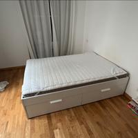 Letto Ikea Brimnes con materasso, 2 anni, con 4 ca