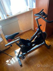 Bicicletta spinning da casa