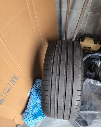 Dunlop sport maxx Rt2 235/35 zr 19 91 y