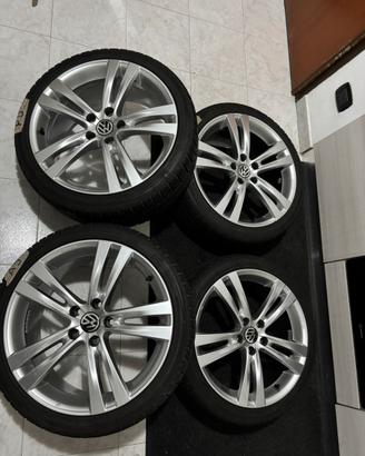 4 cerchi eran su GOLF 7.5