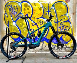 SANTA CRUZ  Bullit 4 C 70 29/27.5'' 170mm