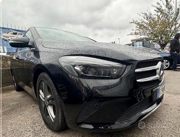 Auto Mercedes