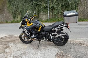 Bmw r1250 gs 40 th adventure