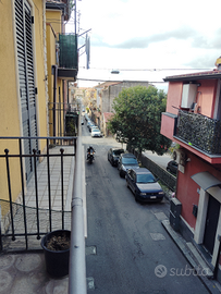 Singola 2,5 Vani con Terrazzo Motta Sant'Anastasia