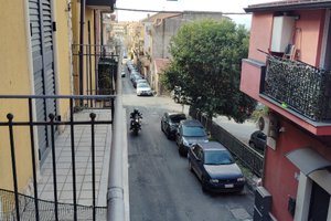 Singola 2,5 Vani con Terrazzo Motta Sant'Anastasia