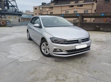 Volkswagen polo comfortline - 2018