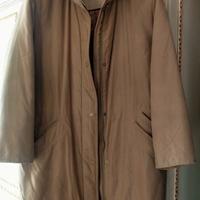 Cappotto con cappuccio