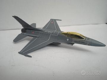 Modellino  aereo F-16A ADF   
