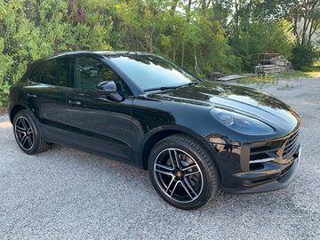 PORSCHE Macan - 2019
