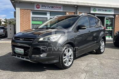 FORD Kuga 2.0 TDCI 180 CV S&S 4WD Powershift Titan