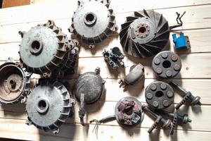 Tanti pezzi motore vespa px - T5