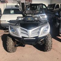 Quad Dinli 700 CC 4X4