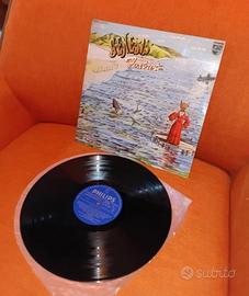 Genesis Foxtrot album LP disco vinile 33 giri


