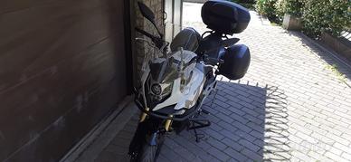 CF MOTO 650 MT 2085 Km 06/2022 4.500 euro