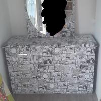 cassettiera con specchio