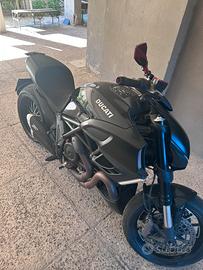 Diavel ducati