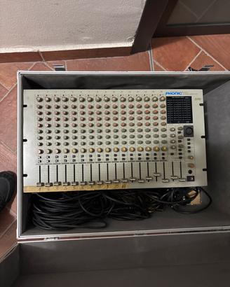 Mixer Phonic MR2443 – 24 canali – 50 €
