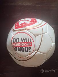 Pallone Ringo, firmato da Kakà