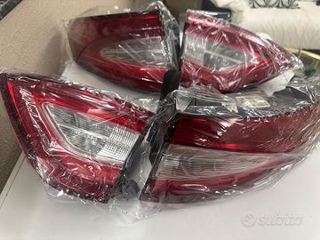 Coppia Fanali Stop Posteriori Maserati Levante Ori