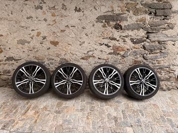 Cerchi in lega 18 OZ Racing
