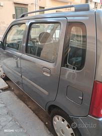 Opel agila 