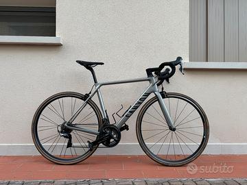 Canyon Ultimate CF SLX tg.M