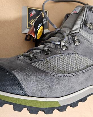 Dolomite Trekking Gore-Tex stivaletti nuovi 