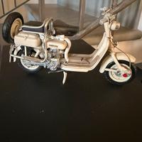 Modellino lambretta 125 D