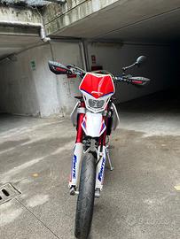 Motard 125 fantic