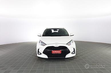 TOYOTA Yaris Yaris 1.0 5 porte Active