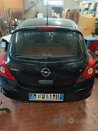 portello bagagliaio Opel corsa d