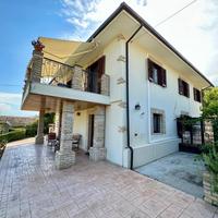 Villa o villino Città Sant'Angelo [GRPE739VRG]