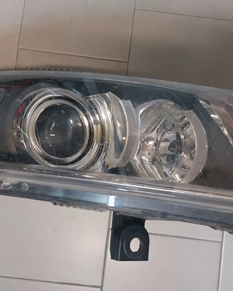 fanale anteriore destro Audi A6