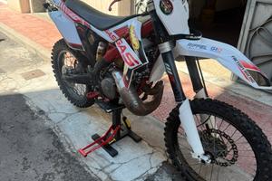 Gas gas ec 250 2t 2012 trasformata in cross