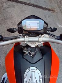 KTM 690 Duke