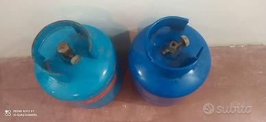n. 2 bombole gas da campeggio usate