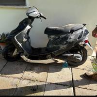 2 f10 malaguti a 500 euro