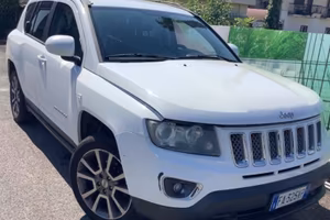 Jeep Compass 2.2 CRD Limited .