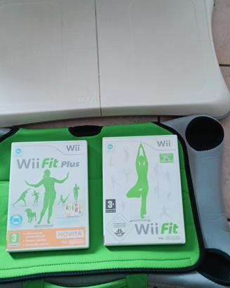 Wii - Nintendo Wii Balance Board  Wii Fit