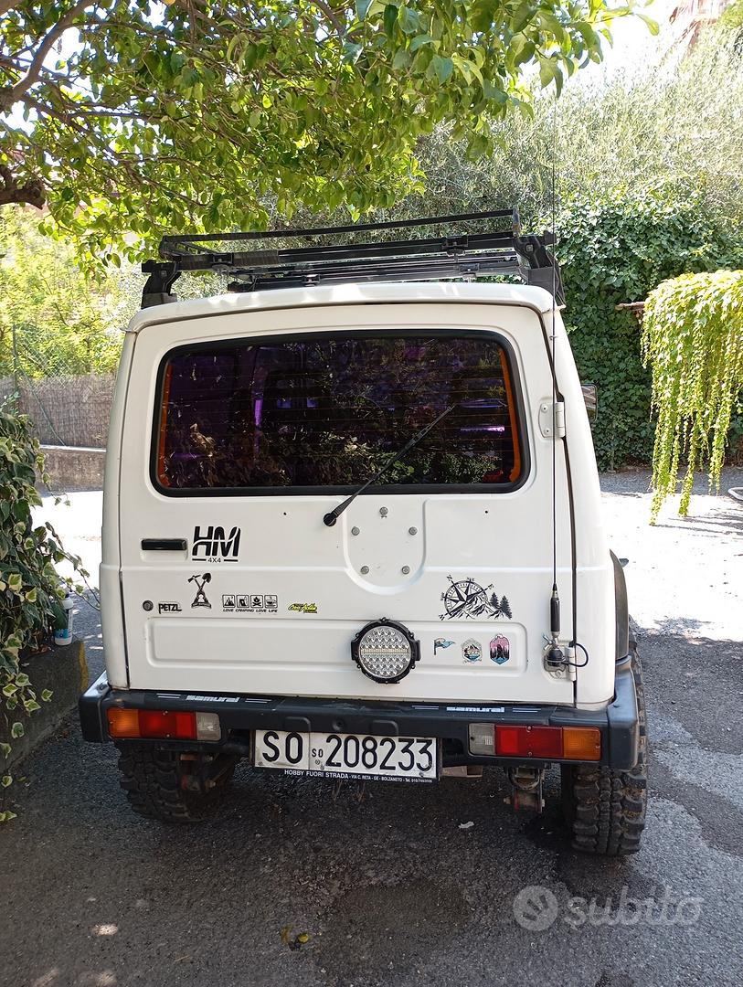 Suzuki Samurai 1991 photo 4