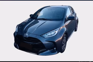 Toyota Yaris 1.5 Hybrid 5 porte Lounge